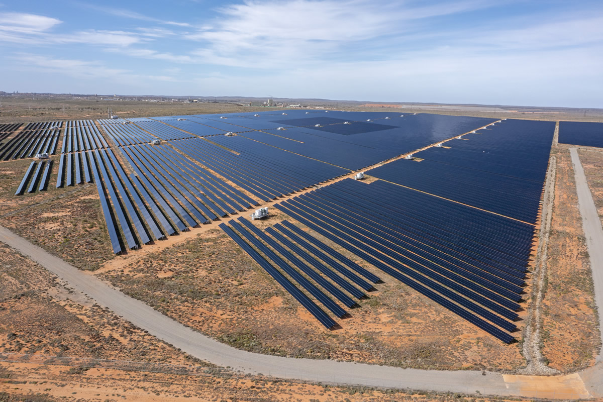 We Are the Lucky Country - Solar Efficiency in Australia vs Germany